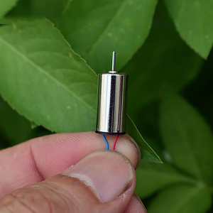 Moteur d'avion modèle à grande vitesse Double anneau magnétique 716 moteur à tasse creuse <span class=keywords><strong>Meng</strong></span> 3.7V 50000 tour - Product Image 6