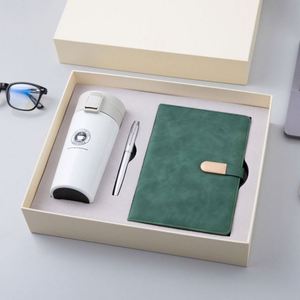 Promo en gros : Coffret cadeau de luxe personnalisable avec agenda A5, mugs en acier, carnet en cuir PU, stylo et tasse à café/thé - Product Image 1