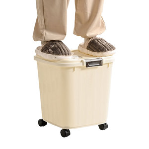 Sealed Grain Storage Bucket Pet <strong>Food</strong> Bucket <strong>Dog</strong> <strong>Food</strong> Storage <strong>Container</strong> With Wheels - Product Image 2