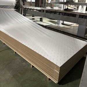 لوح <span class=keywords><strong>MDF</strong></span> أبيض عالي اللمعان مقاس 4×9 18 مم، لوح متوسط الكثافة مقاوم للخدش لباب خزانة الملابس - Product Image 5