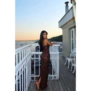 Robe de soirée de luxe marron avec détails en sequins, silhouette droite romantique, longueur maxi, tailles XS à XL - Product Image 1