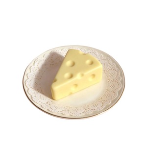 Juguete Antiestrés de PU con Forma de Queso Simulado, de Rebote Lento, para Chupar con el Dedo - Product Image 3