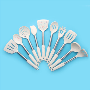 Productos Más Vendidos en EE. UU., Accesorios <span class=keywords><strong>de</strong></span> <span class=keywords><strong>Cocina</strong></span>, <span class=keywords><strong>Utensilios</strong></span> para Hornear, Herramientas <span class=keywords><strong>de</strong></span> <span class=keywords><strong>Cocina</strong></span> <span class=keywords><strong>de</strong></span> <span class=keywords><strong>Silicona</strong></span>, Juego <span class=keywords><strong>de</strong></span> <span class=keywords><strong>Utensilios</strong></span> <span class=keywords><strong>de</strong></span> <span class=keywords><strong>Cocina</strong></span> <span class=keywords><strong>de</strong></span> 9 Piezas - Product Image 4