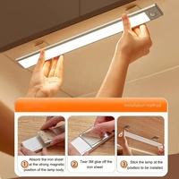 Lampu kabinet Sensor gerak baterai LED lemari pakaian Sensor tubuh manusia koridor samping tempat tidur malam Luces De Gabinete lampu bawah kabinet