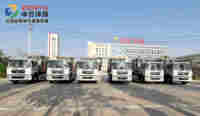 Dongfeng D9-Camion à ordures compacteur manuel 4x2 Hyundai Sanitation Vehicle avec compartiment moteur/moteur amovible
