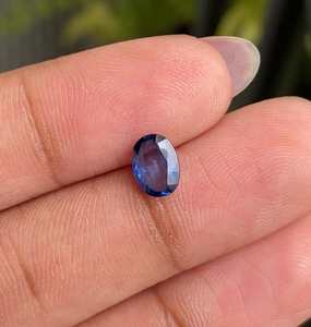 0.87 CT 7.0 X 5.0 MM |   Zafiro Natural |   Zafiro Suelto |   Zafiro Verde de Corte Ovalado - Product Image 6