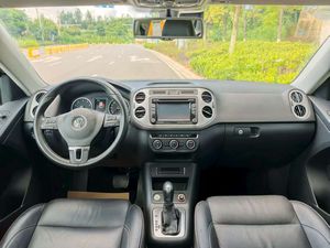 Voiture d'occasion 2016 2017 2018 <span class=keywords><strong>Volkswagen</strong></span> 300tsi SUV de luxe 1.8t Turbo Toit ouvrant panoramique Sièges en cuir Spacieux et bien équipés - Product Image 5