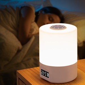 Lampe de chevet LED télécommandée avec horloge, affichage du niveau de batterie, température tricolore, rechargeable par USB, 1200 mA - Product Image 2