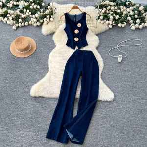 Conjuntos Casuales de Verano para Mujer, Top sin Mangas y Conjunto de Mezclilla de Cintura Alta, Trajes Deportivos al por Mayor - Product Image 1