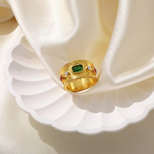 ZhuQian Großhandel Vintage Legierung Vergoldete Mehrfarbige Zirkon Unisex Luxus Breite Modische Ringe für Damen & Herren - Product Image 3