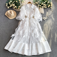 Robe de soirée élégante pour femme, coupe trapèze, col, appliqués en maille, taille ajourée, manches mi-longues
