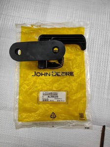 ZANGO AL206320 <b>WINDOW</b> HANDLE <b>LATCH</b> FITS for JD TRACTOR - Product Image 2