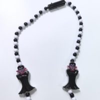 Prix d'usine en gros, collier de perles lumineuses de vampire fantaisie, fête de carnaval d'Halloween