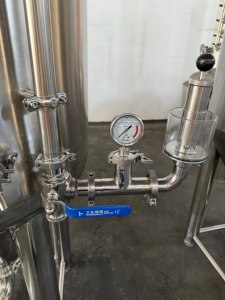 Cuve de Fermentation en Acier Inoxydable SS304/316 500L Certifiée CE pour Bière, Vin et Bioéthanol / Fermenteur Industriel - Product Image 4