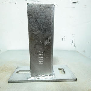 OEM 태양광 패널 고정 장착 액세서리 두 개 세 개 네 개 구멍 아연 도금 강철 방부 고풍압 기둥 베이스 플레이트 - Product Image 1