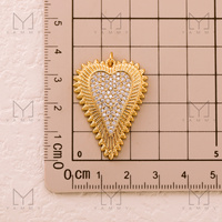 YLJ029 Doux Coloré Fleur Coeur Charme Pendentif Collier À La Mode 18K Or Géométrie Zircon À La Main DIY Bijoux En Laiton Accessoire