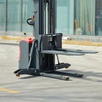 Prix le plus bas, chariot élévateur à palettes semi-électrique portable, entièrement électrique, autoportant, 2000 kg, 1 tonne, 1500 kg, neuf