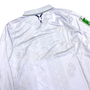 Hoogwaardig op maat gemaakt vintage voetbaltenue streetwear shirt met lange mouwen, ademend, met naam en logo - Product Image 6