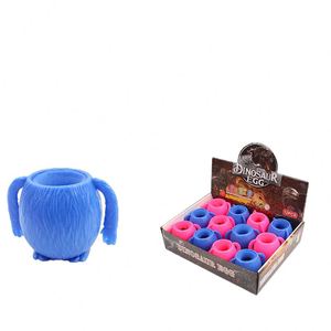 ของเล่นบีบคลายเครียดรูปมอนสเตอร์สีน้ำเงินและแดง ขนาด 13 ซม. รุ่นใหม่ ตลกๆ ทำจากซิลิโคน สำหรับเด็ก ผู้ใหญ่ และเพื่อนๆ อายุ 6 ปีขึ้นไป - Product Image 1