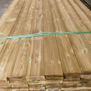 Nouvelle arrivée Nouvelle-Zélande a importé du bois d'œuvre direct d'usine de pin anti-corrosion pour les matériaux de construction et le cadre de maison préfabriquée