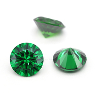 Wuzhou Gems Offre Spéciale Vert Émeraude Zircon Cubique aaa zircon Rond Carré Vert Pierre CZ Toutes Les Tailles En Stock