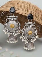 Boucles d'oreilles pendantes longues oxydées, design artistique, tendance pour femmes, produit en gros, laiton fait main