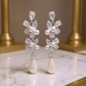 Boucles d'oreilles élégantes en forme de fleur en or blanc avec strass en cristal et perle pour mariage, bijoux en argent 925 pour femmes - Product Image 2