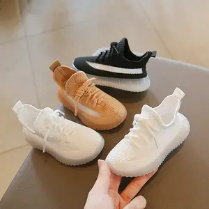 Sapatos de bebê de malha respirável para meninos e meninas, tênis leve com sola de borracha, calçado de coco, primavera outono de fábrica