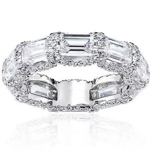 Anello in Oro Bianco con Diamante Taglio Smeraldo Colore D Naturale Gioiello di Fidanzamento per Donna - Product Image 5