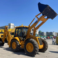 Chargeuse-pelleteuse JCB4CX d'occasion à 4 roues motrices, haute efficacité de travail, avec moteur, boîte de vitesses, pompe - Modèle 2023, capacité de charge nominale de 3 tonnes