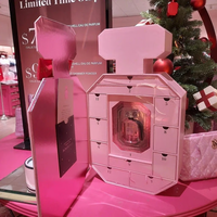Calendrier de l'Avent Cosmétique Personnalisé Victoria's Secret 2026 – Boîte Cadeau de Noël 12 Jours Réutilisable avec Lamination Mate et Gaufrage UV