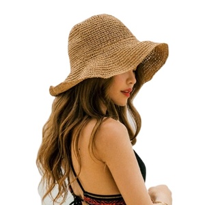 Chapeau de soleil pliable confortable en paille tressée à la main pour femme, idéal pour l'été, le printemps et l'automne, pour la plage et les activités de plein air - Product Image 1