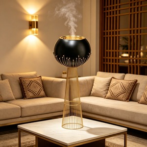 Grande Bruciatore d'Incenso Arabo in Metallo, Incensiere Decorativo per Interni per Aromaterapia, Pronto per la Spedizione - Product Image 5