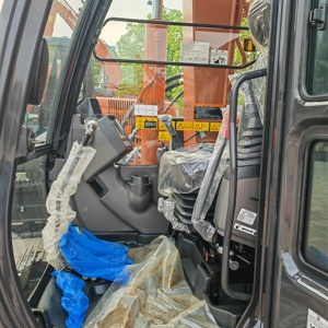 Miniexcavadora Hitachi ZX70-6A Usada a Precio Económico, Cucharón de 0.38m³, Maquinaria de Construcción de Segunda Mano en Stock - Product Image 5