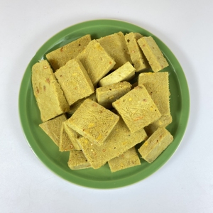 Friandises Premium Riches en Protéines Oméga 3 DHA pour Chats et Chiens, Snacks Naturels Sans Céréales pour Animaux, Friandises Lyophilisées à l'Huile de Poisson et au Fromage, Croustilles de Neige - Product Image 2