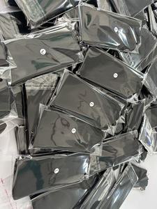 ถุงมือโลโก้สั่งทำสุดหรู ผ้าไหมนมสีดำยืดหยุ่นพิเศษบางเฉียบ - Product Image 6