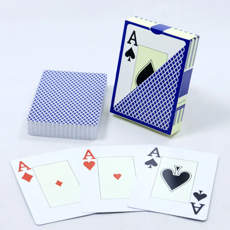 Özel 100% su geçirmez plastik poker oyun kartları ile jumbo endeksi büyük yazı tipi kelime poker