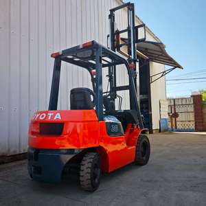 Chariot élévateur diesel Toyota FD20 d'occasion de qualité supérieure, 2 tonnes, avec moteur japonais, garantie 1 an et rapport d'inspection - Product Image 2