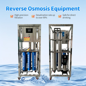 L'équipement de traitement d'eau par osmose inverse de 250 LPH filtre l'eau pour la rendre pure et potable directement. - Product Image 1