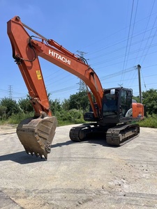 Excavadora Hitachi ZAXIS 210 con cuchara de excavación para construcción y movimiento de tierras - Product Image 2
