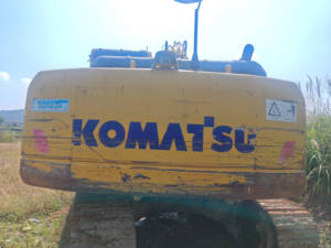 Kullanılmış Ekskavatör Komatsu PC200 Orijinal Ekskavatör Kaynak Tedarikçi Doğrudan Satış İkinci El Paletli Kazıcı İş Makinesi - Product Image 5
