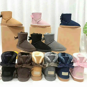 Botas de Invierno Clásicas para Mujer, Diseño Personalizado 2026, Alta Calidad, Casuales, para Interiores y Exteriores, de Satén y Gamuza, con Plantilla de Piel - Product Image 2