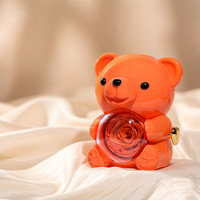Boîte à bijoux en forme d'ours en peluche orange de qualité supérieure, best-seller, élégante, exquise, créative, rotative, avec fleurs préservées, boîte cadeau