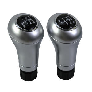 Pommeau de levier de vitesse en alliage d'aluminium, pommeau de levier de vitesse manuel pour Mercedes Benz W203 W204, conception ergonomique - Product Image 1