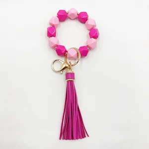 Hot Sales Rings Fashion Jewelry Women Silicone Octagonal Acrylic Keychain Beaded Tassel Bracelet Jewelry Box Key Chain