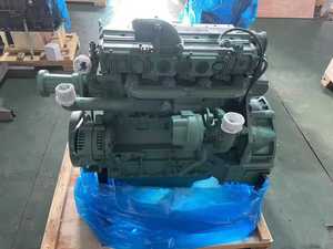 Moteur diesel complet Volvo Penta série TAD neuf en stock TAD1643VE-B TAD532 TAD750VE TAD881VE TAD1345VE TAD1350VE TAD135 - Product Image 1