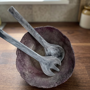 Ensemble de cuillères en résine style Art déco classique, personnalisé, idéal pour servir les salades, couverts de table pour mariages, ustensiles de service - Product Image 1
