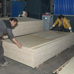 Mobilya ve ahşap kutu ambalaj için yapısal olmayan çok katmanlı katı ahşap kontrplak 4x8 - Product Image 1