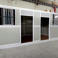 Maison de conteneur de luxe à trois étages spacieuse haut de gamme pour bureau appartement hôtel villa en acier bois avec panneau sandwich