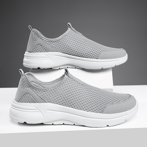 Chaussures de sport tendance pour hommes grande taille, respirantes, avec empeigne en maille légère et semelle MD, idéales pour le printemps et l'été, style marche, vente en gros - Product Image 4